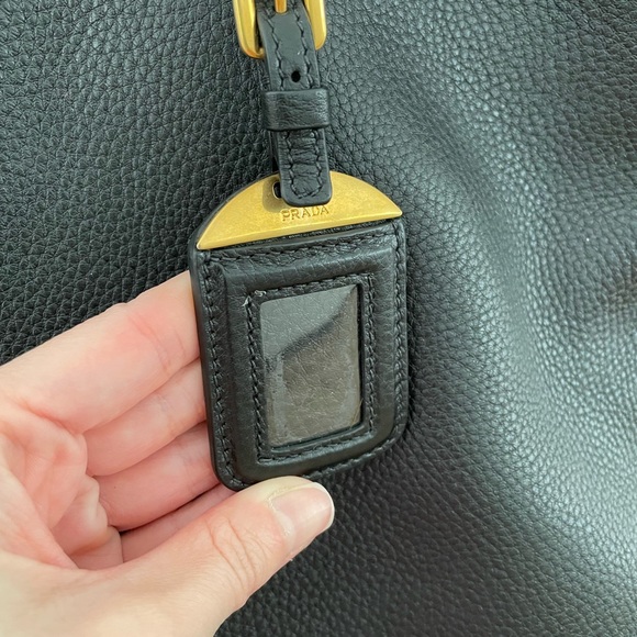 Prada Leather Tote Black, 💯 Authentic - Picture 4 of 10